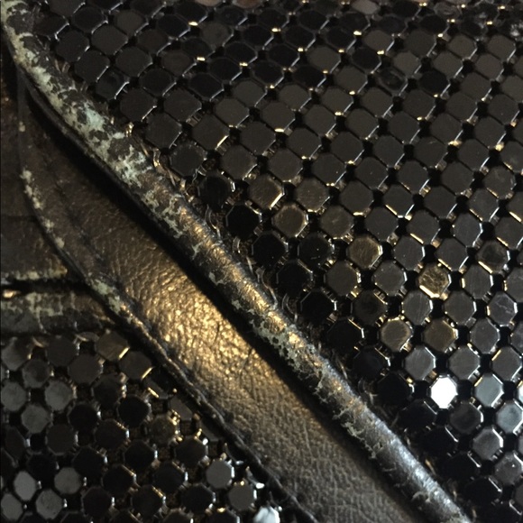 Black chain mail clutch with strap - Picture 4 of 4